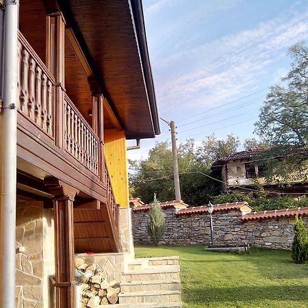 Hotel Sinabovite Houses Badevtsi Exteriér fotografie
