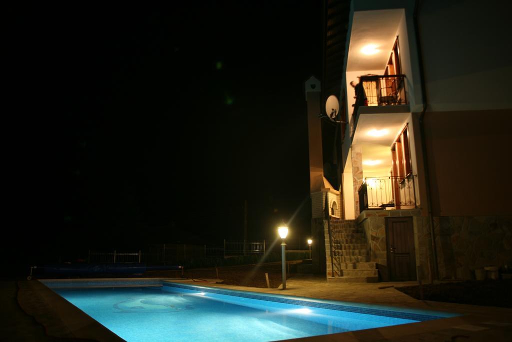 Hotel Sinabovite Houses Badevtsi Pokoj fotografie