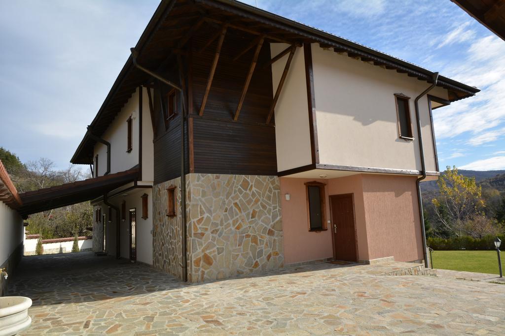 Hotel Sinabovite Houses Badevtsi Exteriér fotografie