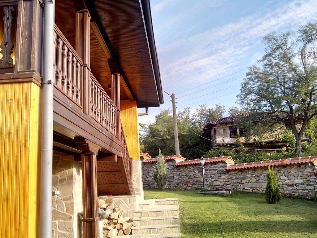 Hotel Sinabovite Houses Badevtsi Exteriér fotografie