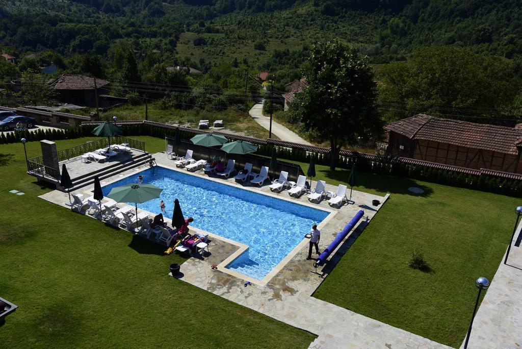 Hotel Sinabovite Houses Badevtsi Exteriér fotografie